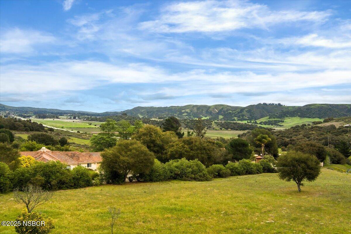 1740 Tularosa Road Lompoc, CA 93436 - Photo 8 of 55 a view of lake with mountain