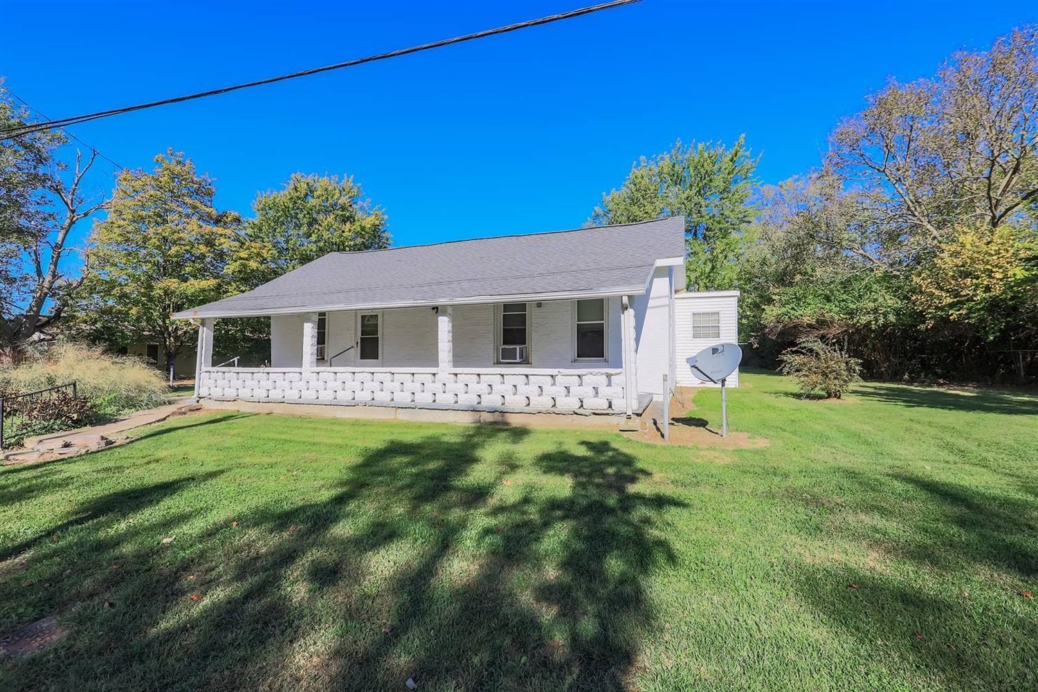 7098 Princeton Road Middletown, OH 45044 - Photo 2 of 29