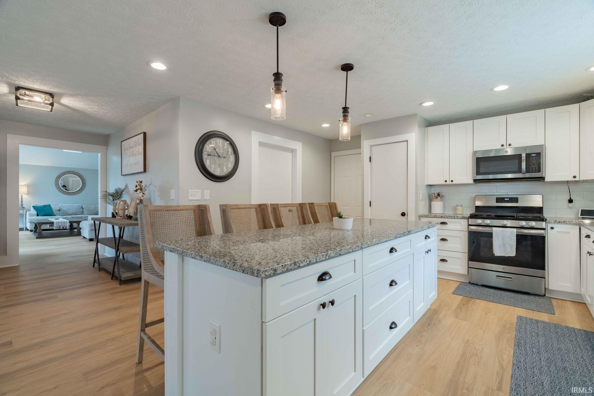 12282 Charing Cross Road Carmel, IN 46033 - Photo 18 of 36 Gallery Image 18
