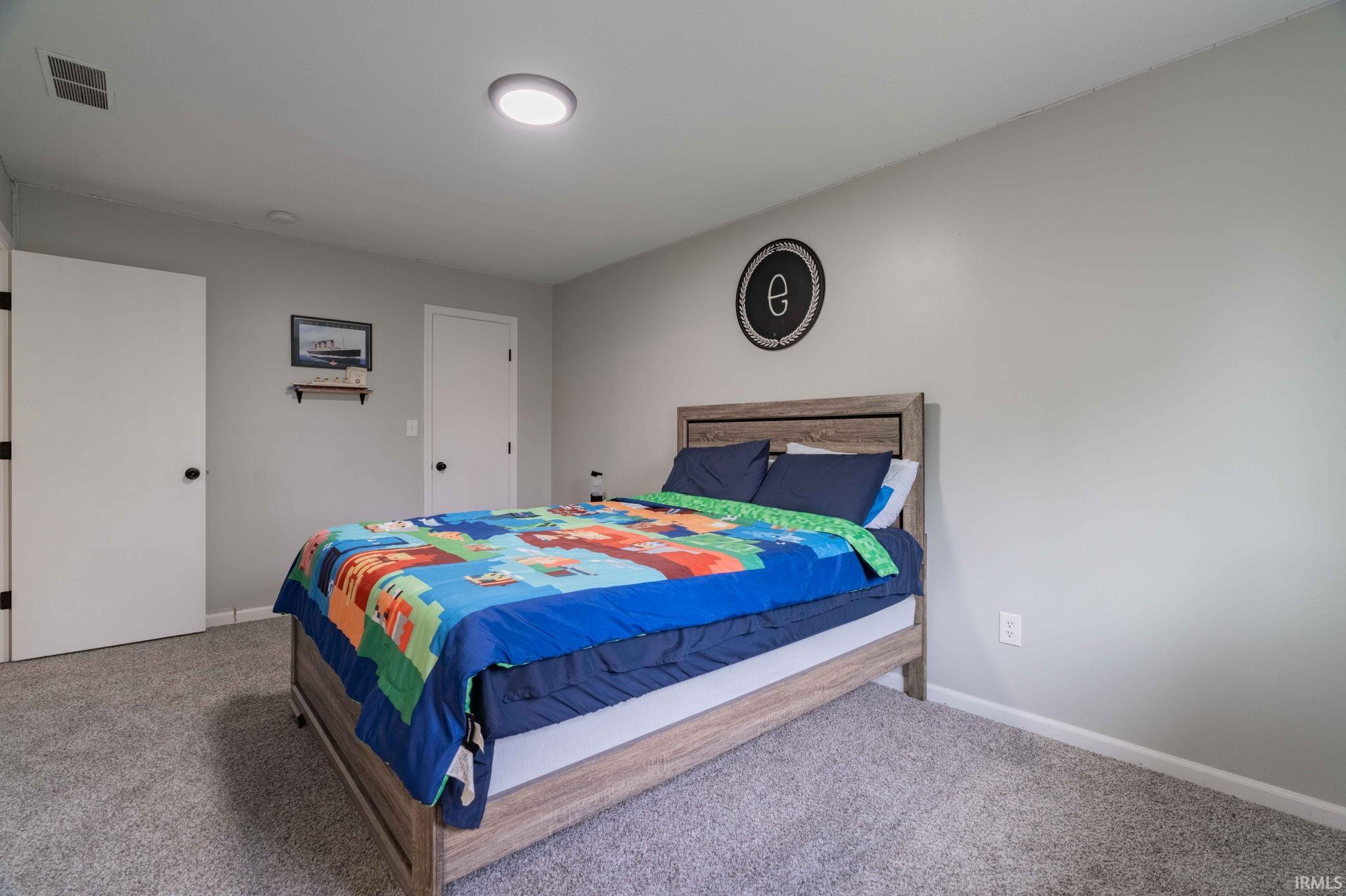 12282 Charing Cross Road Carmel, IN 46033 - Photo 32 of 36 Gallery Image 32
