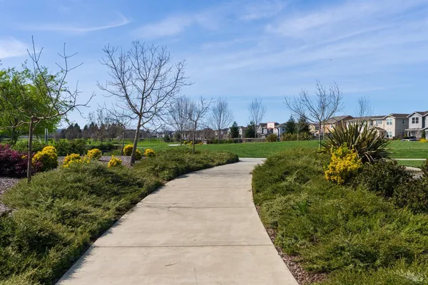 $839,000 | 7465 Walker Way, Rohnert Park, CA 94928