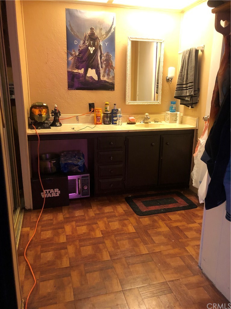 2930 Rialto W Rialto Ca West, Unit 12 Rialto, CA 92376 - Photo 16 of 17