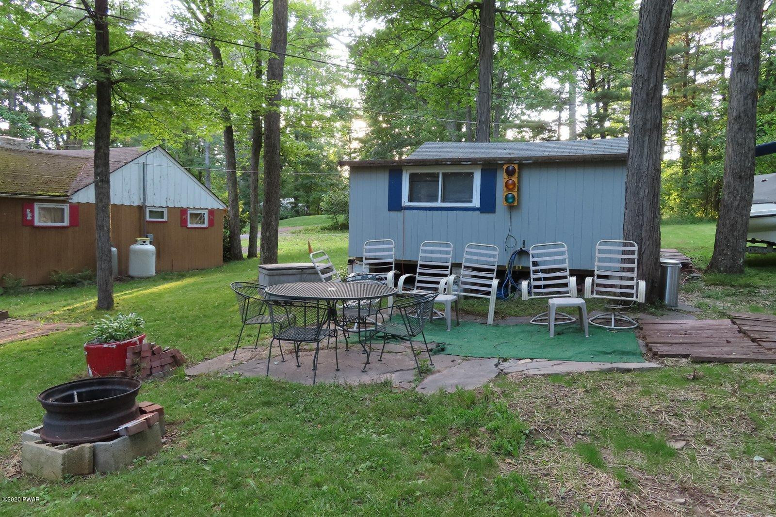 29 Maple Street Hawley, PA 18428 - Photo 6 of 26