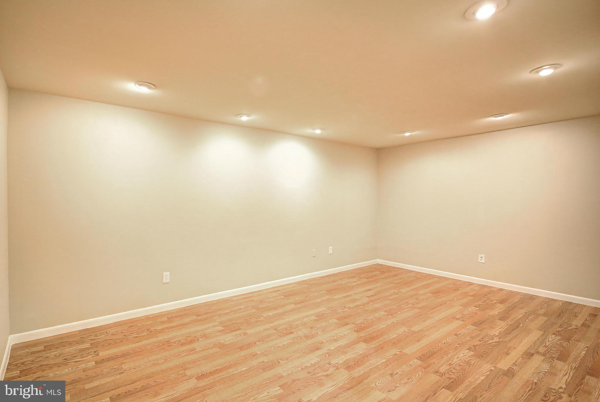 11719 Newbridge Court Reston, VA 20191 - Photo 9 of 30 Recreation Room