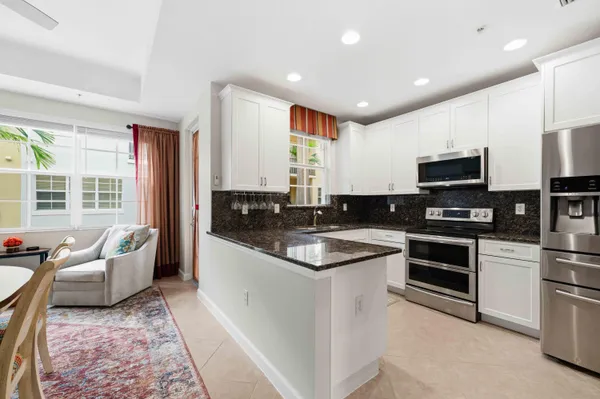 $4,350 | 11850 Valencia Gardens Avenue, Palm Beach Gardens, FL 33410