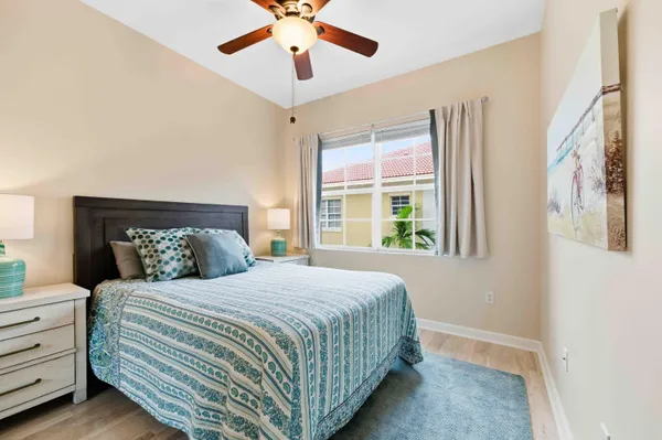 $4,350 | 11850 Valencia Gardens Avenue, Palm Beach Gardens, FL 33410