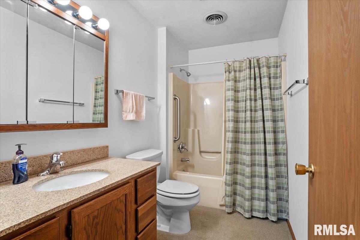 415 South Henrietta Street Divernon, IL 62530 - Photo 14 of 32