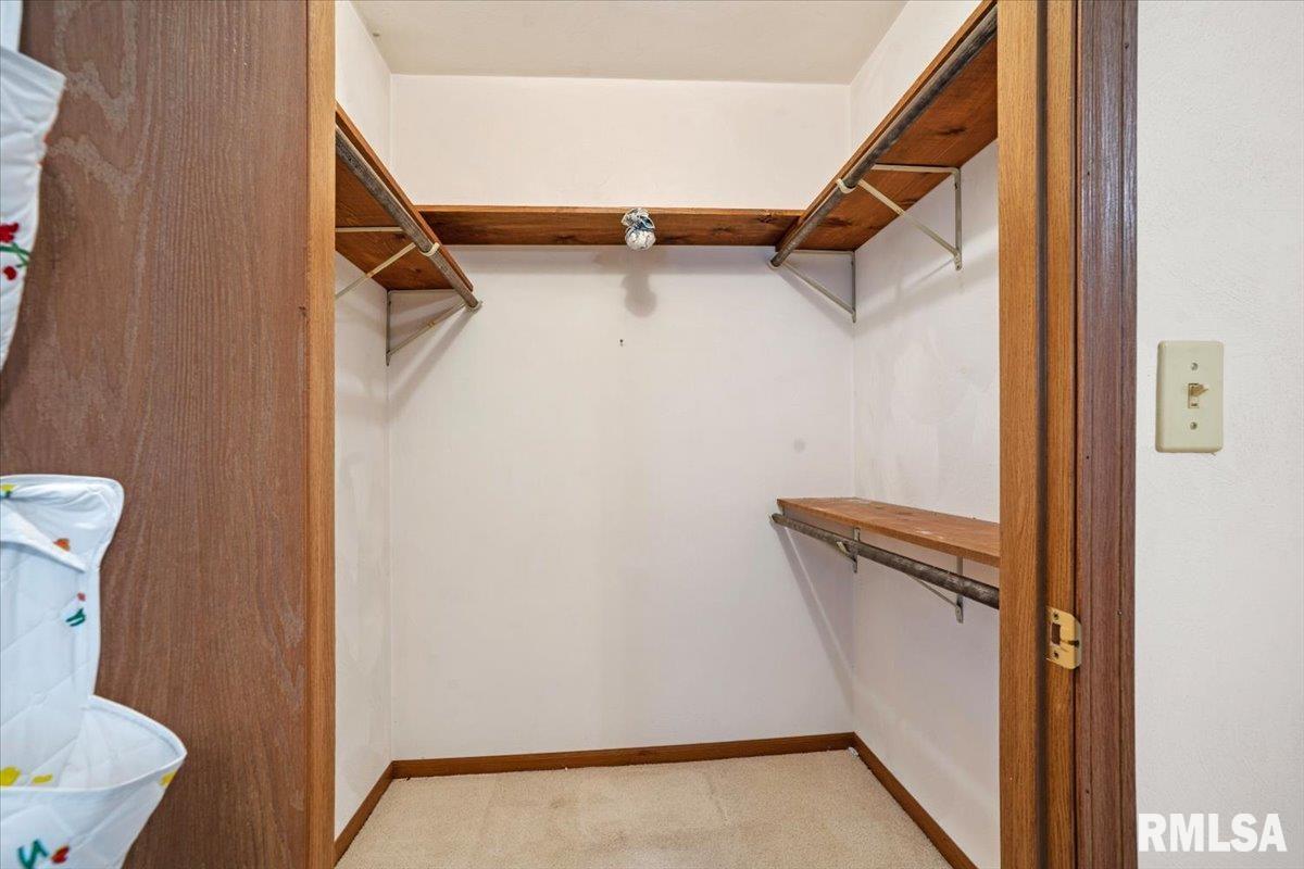 415 South Henrietta Street Divernon, IL 62530 - Photo 19 of 32