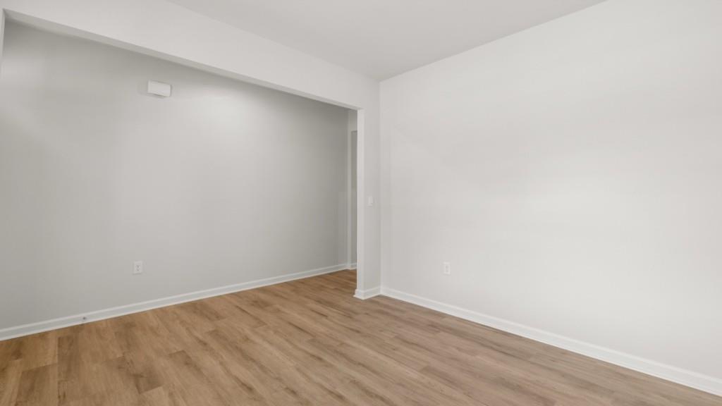 109 Glenrise Road Dallas, GA 30157 - Photo 4 of 33 a view of an empty room