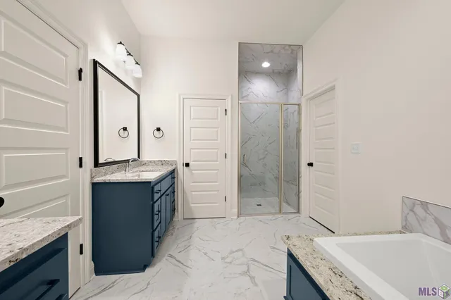 $2,700 | 13932 Mullins Drive, Baton Rouge, LA 70817