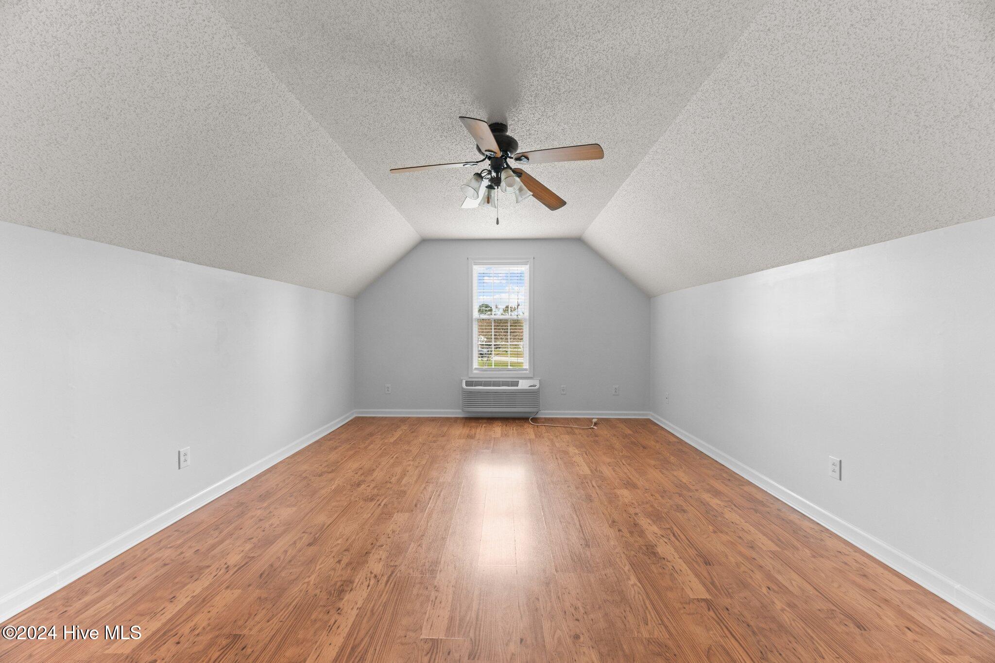 101 Holly Berry Road New Bern, NC 28560 - Photo 25 of 47 Bonus room