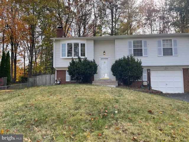 $3,100 | 5597 Shannon Court, Woodbridge, VA 22193