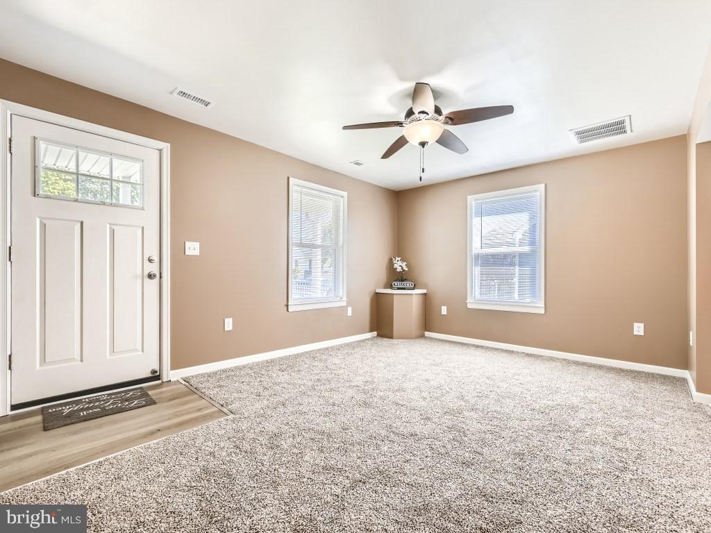 1704 Brookview Road Dundalk, MD 21222 - Photo 8 of 30