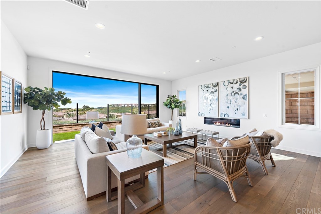 186 Leafy Pass Irvine, CA 92602 - Photo 23 of 59