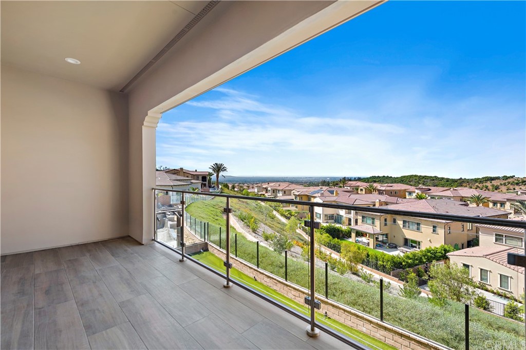186 Leafy Pass Irvine, CA 92602 - Photo 39 of 59 a view of balcony with furniture