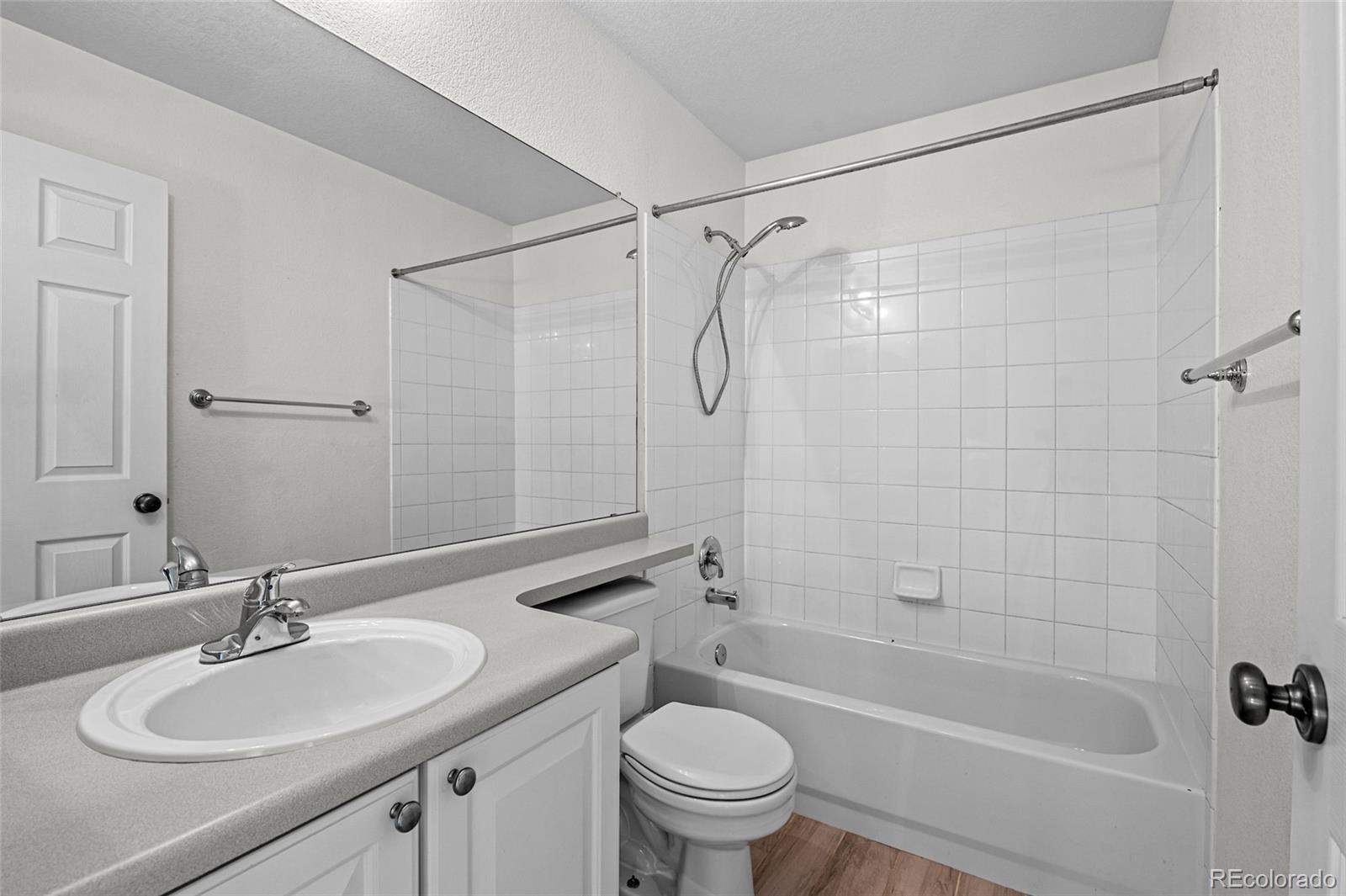 5160 Ashbrook Circle Highlands Ranch, CO 80130 - Photo 2 of 30
