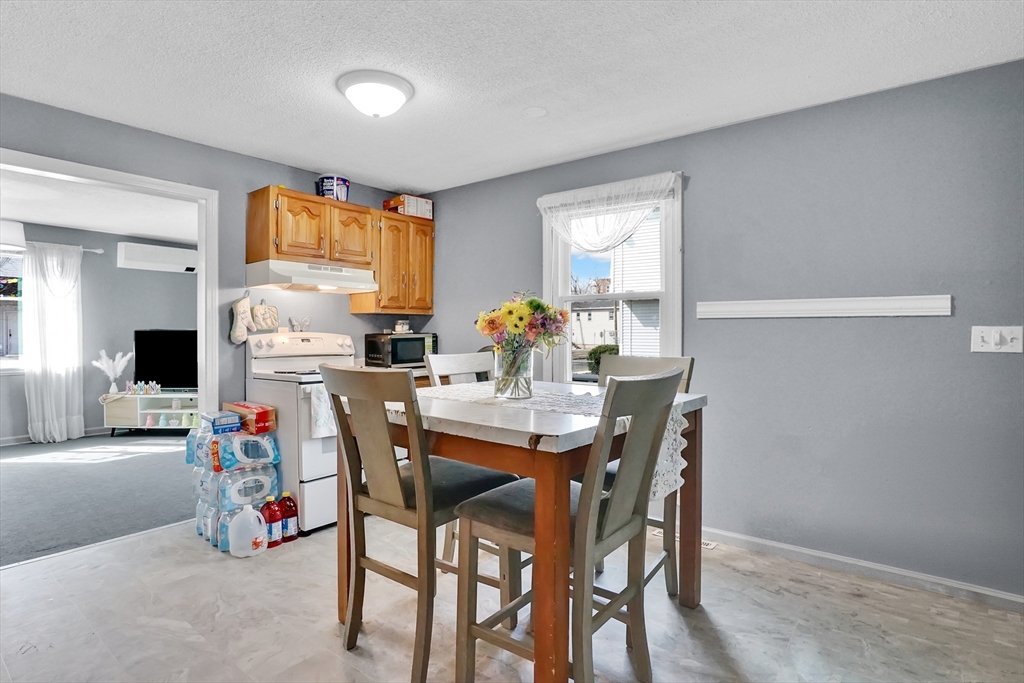 540-542 Union Street Springfield, MA 01109 - Photo 21 of 42