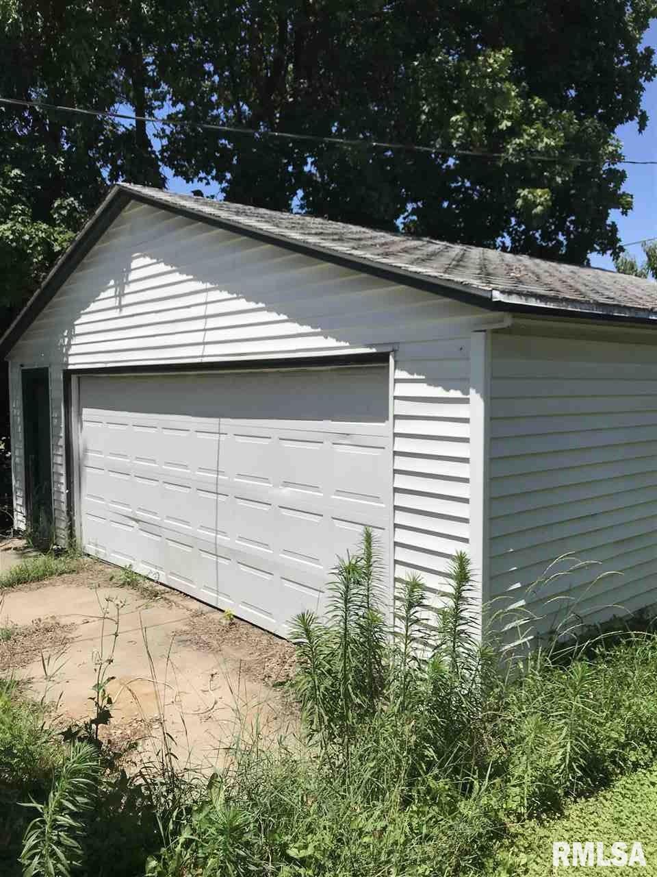 210 Spring Street Calamus, IA 52729 - Photo 3 of 7 Gallery Image 3