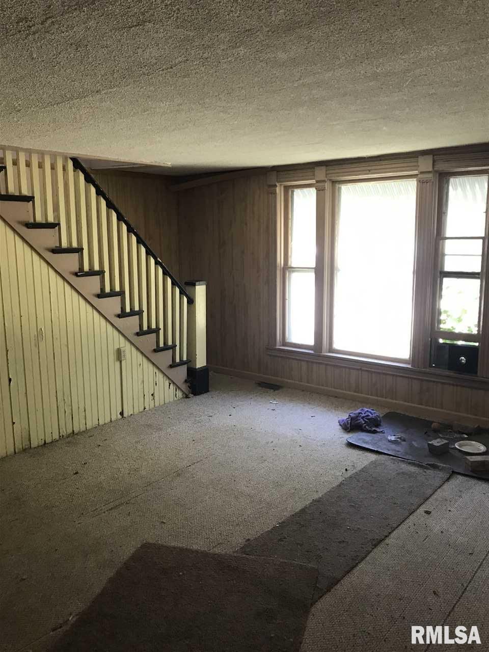 210 Spring Street Calamus, IA 52729 - Photo 4 of 7 Gallery Image 4
