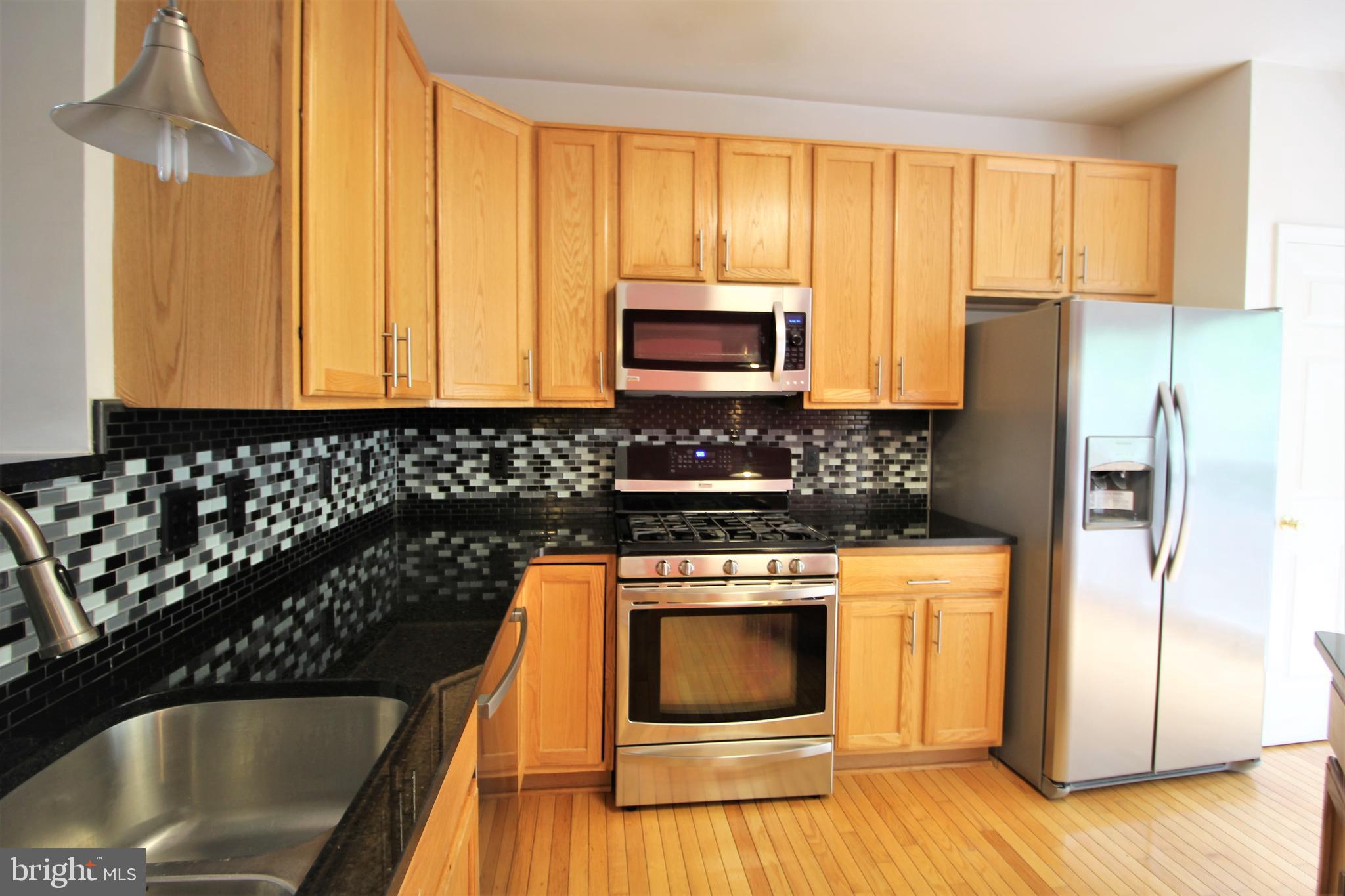 13262 Revillo Loop Woodbridge, VA 22191 - Photo 2 of 23