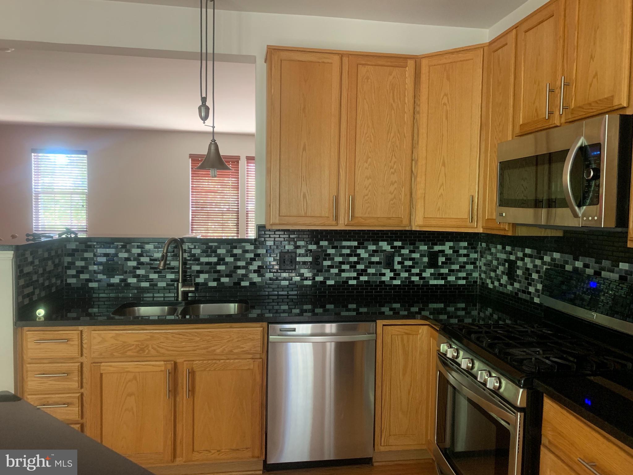 13262 Revillo Loop Woodbridge, VA 22191 - Photo 8 of 23