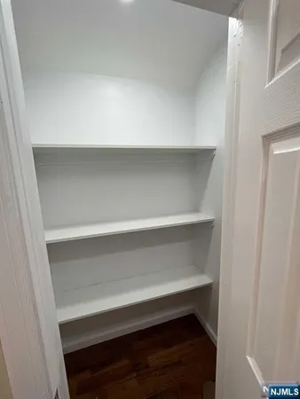 $1,900 | 236-240 19th Avenue, Unit 3, Paterson, NJ 07504