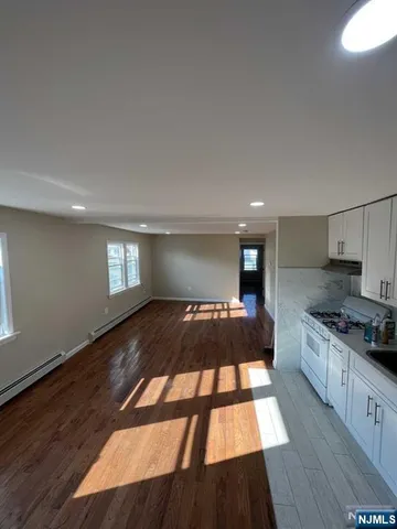 $2,200 | 236-240 19th Avenue, Unit 3, Paterson, NJ 07504