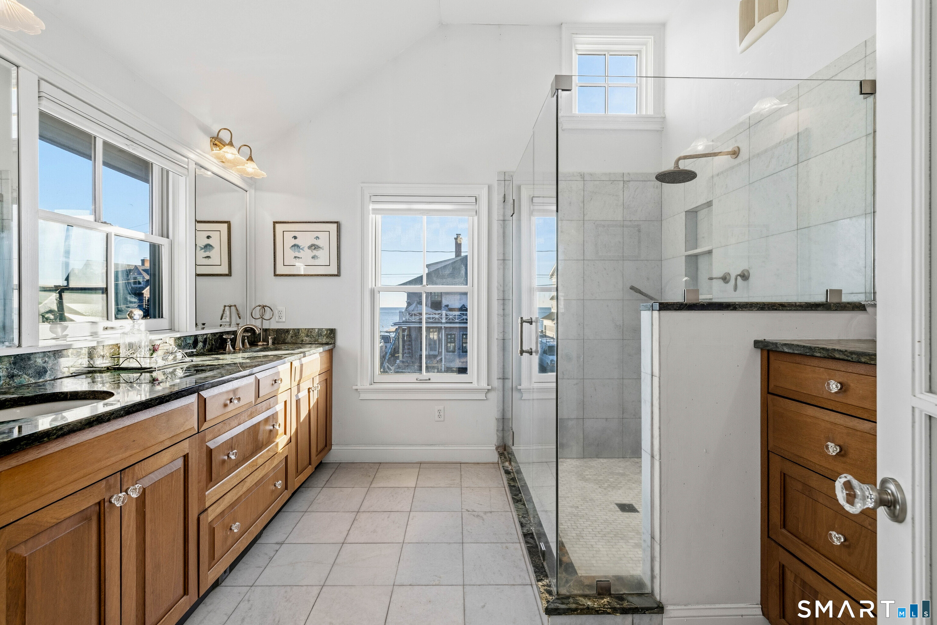 5 Middle Beach Road Madison, CT 06443 - Photo 18 of 33