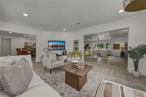 $635,000 | 9305 120th Lane, Seminole, FL 33772