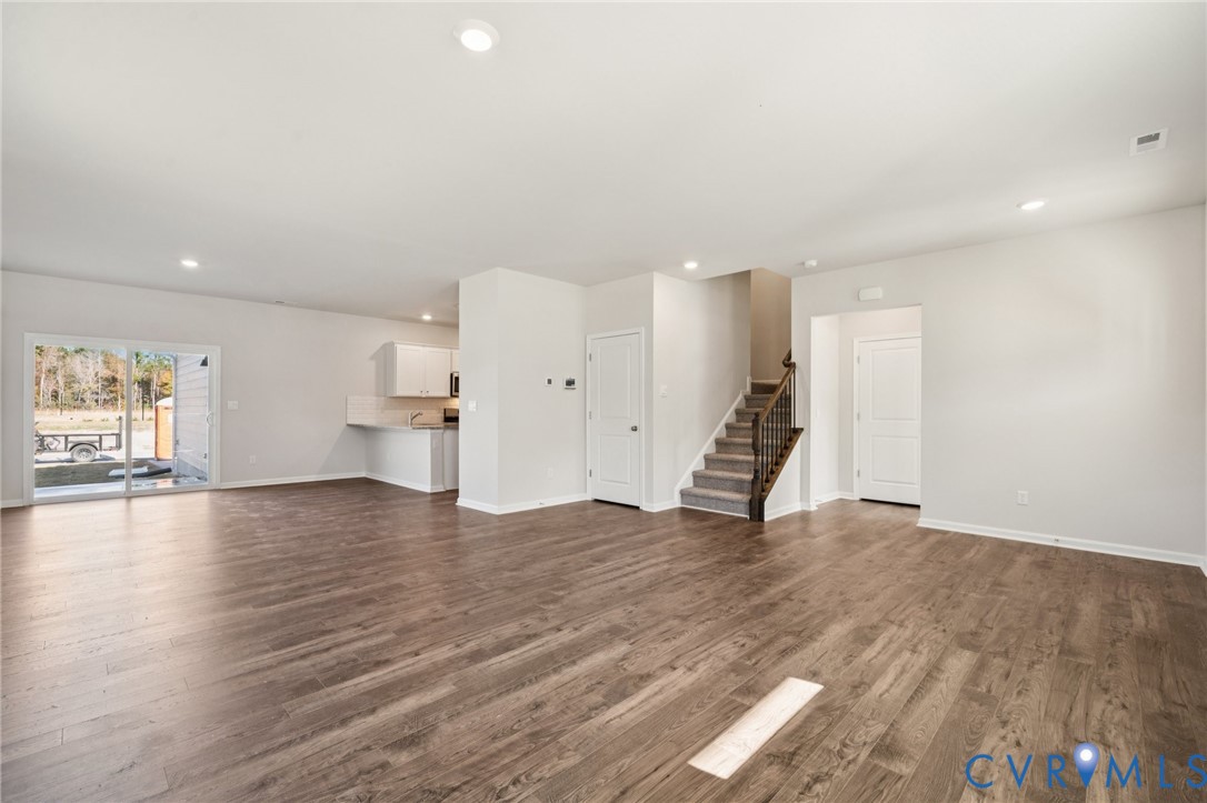 6289 Sterling Way Ruther Glen, VA 22546 - Photo 5 of 27