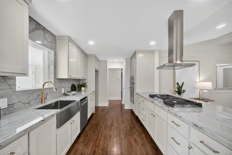 $715,000 | 8611 Capri Drive, Dallas, TX 75238