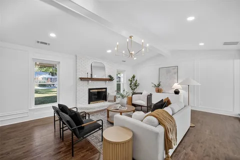 $715,000 | 8611 Capri Drive, Dallas, TX 75238