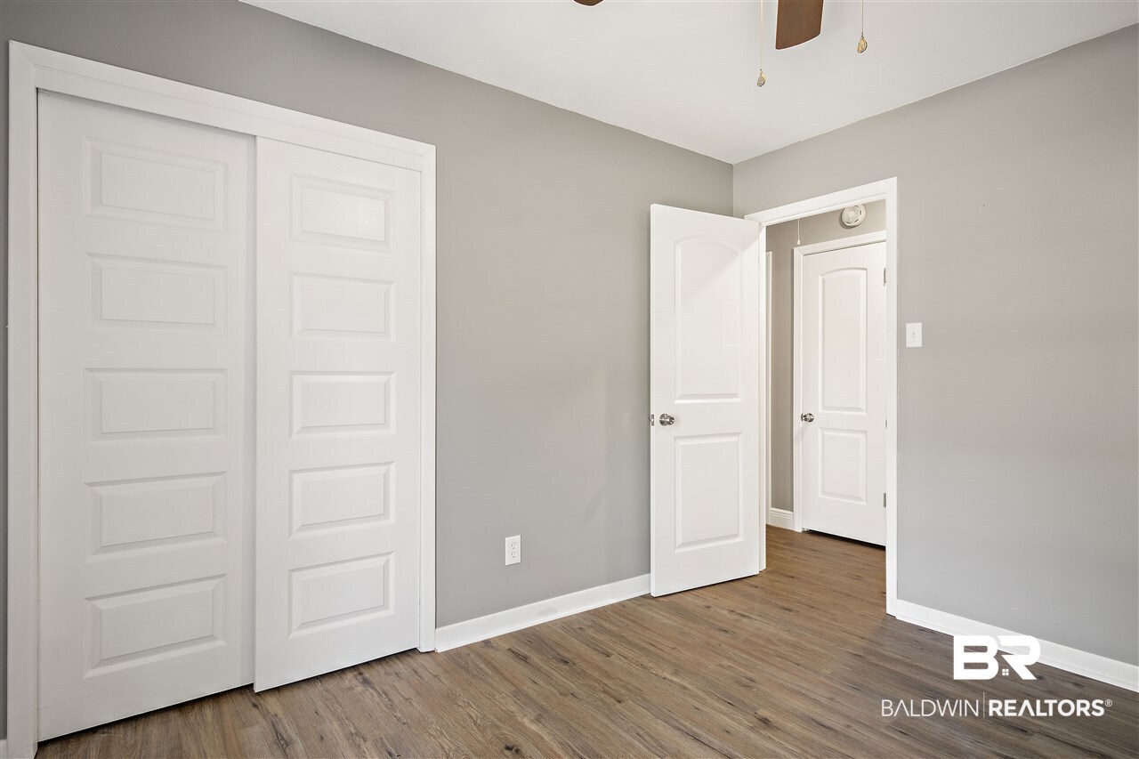 310 Marcella Avenue Daphne, AL 36527 - Photo 14 of 32