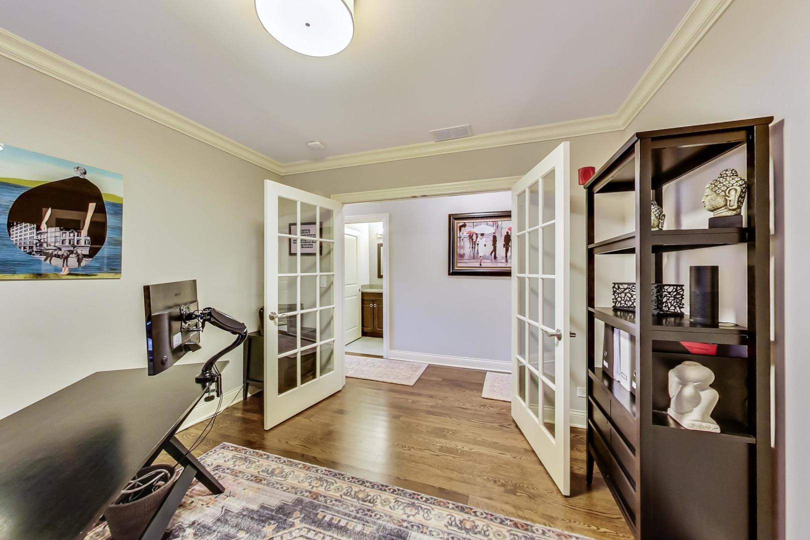 20 South Fairview Avenue, Unit 2N Park Ridge, IL 60068 - Photo 17 of 25