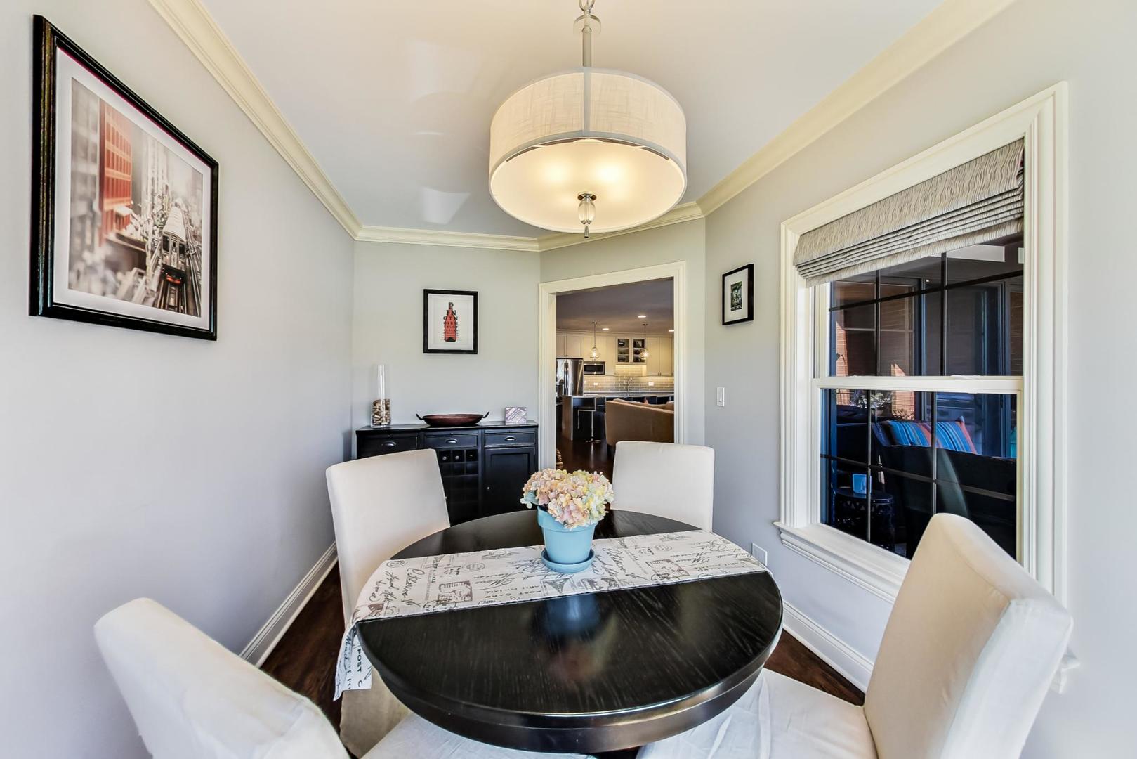 20 South Fairview Avenue, Unit 2N Park Ridge, IL 60068 - Photo 8 of 25