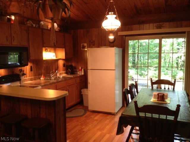 741 Rome Rock Creek Road Rock Creek, OH 44084 - Photo 12 of 25