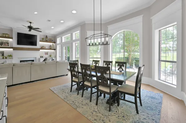 $2,100,000 | 15203 Wildwood Circle, Magnolia, TX 77354