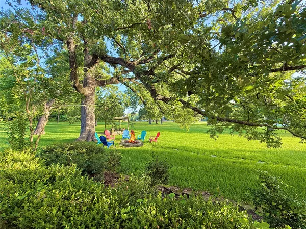 $2,100,000 | 15203 Wildwood Circle, Magnolia, TX 77354
