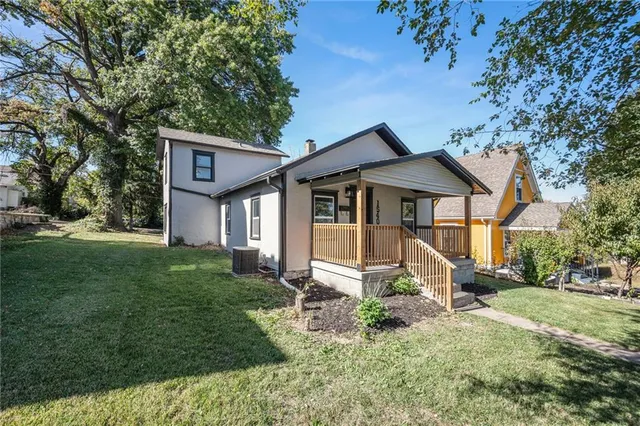 $195,000 | 1540 South 37th Street, Kansas City, KS 66106