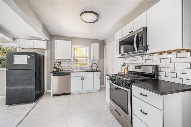 $195,000 | 1540 South 37th Street, Kansas City, KS 66106