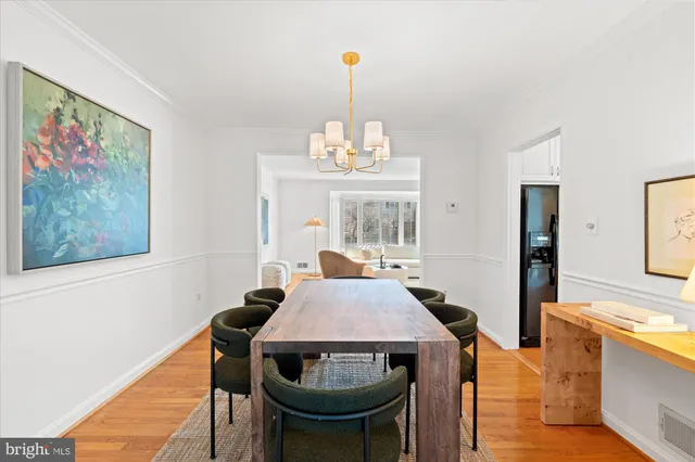 $1,250,000 | 2904 Farm Road, Alexandria, VA 22302