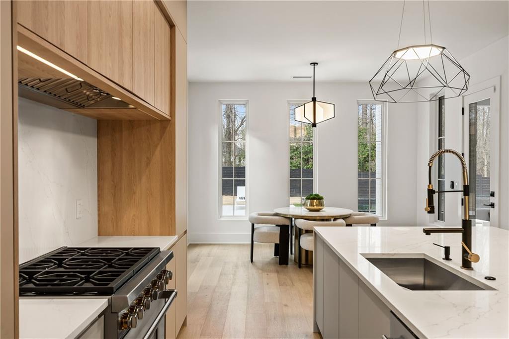 185 Pebble Trail Alpharetta, GA 30009 - Photo 12 of 55