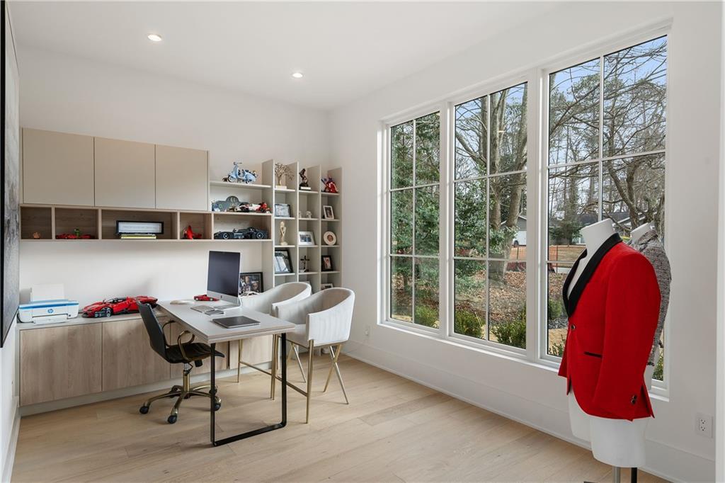 185 Pebble Trail Alpharetta, GA 30009 - Photo 25 of 55 a workspace with furniture and a window