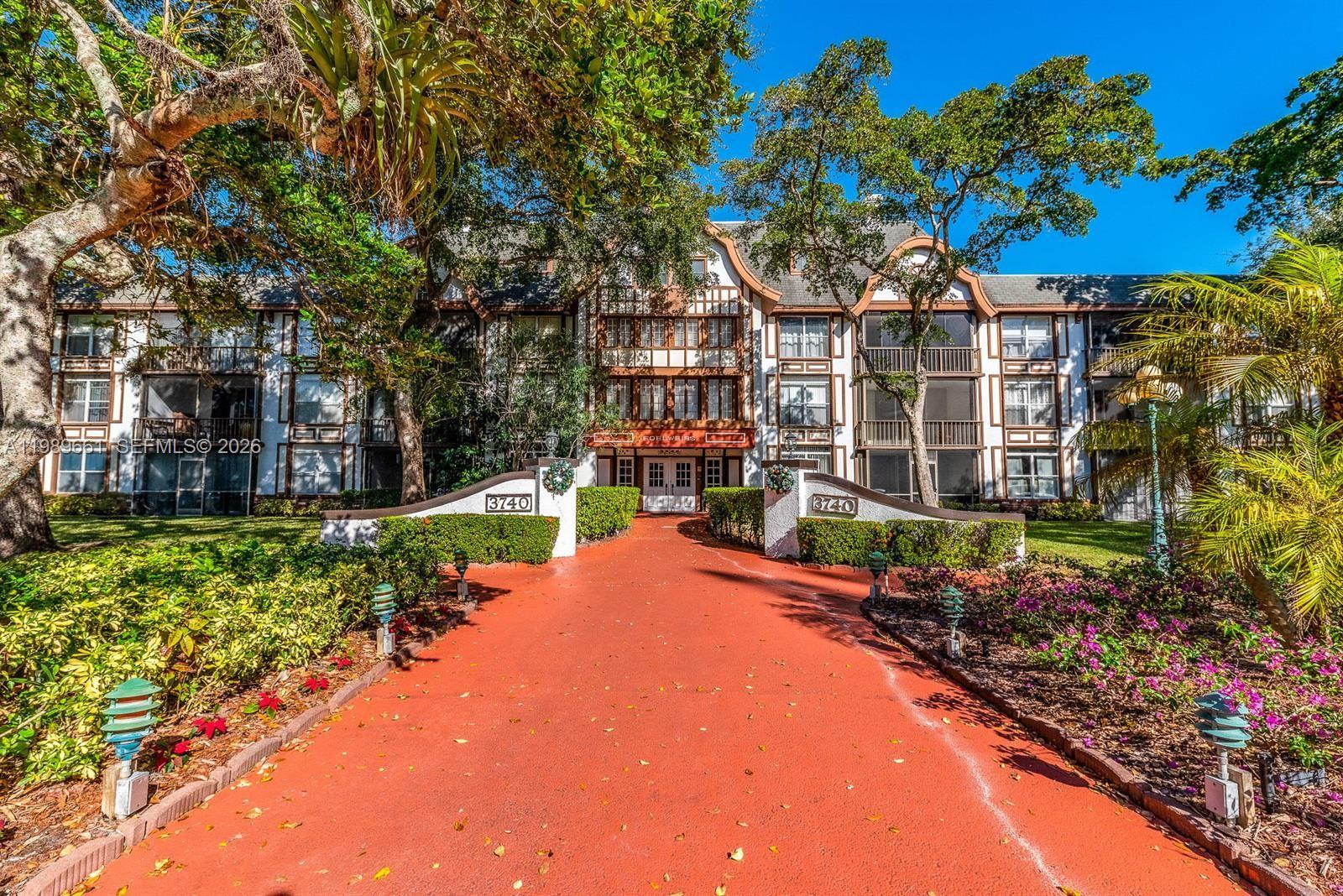 3740 Inverrary Drive, Unit 1T Lauderhill, FL 33319 - Photo 15 of 53