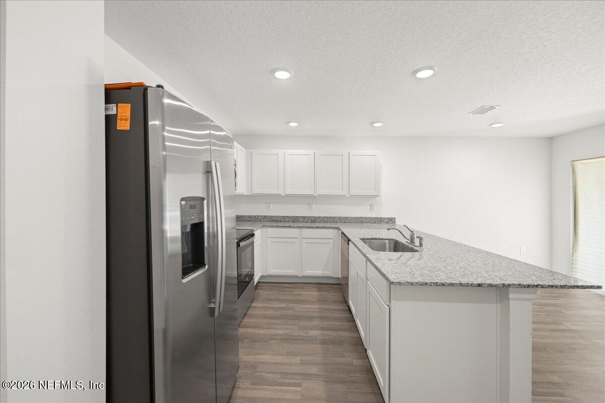 671 Live Oak Loop Crescent City, FL 32112 - Photo 26 of 38 30-Kitchen