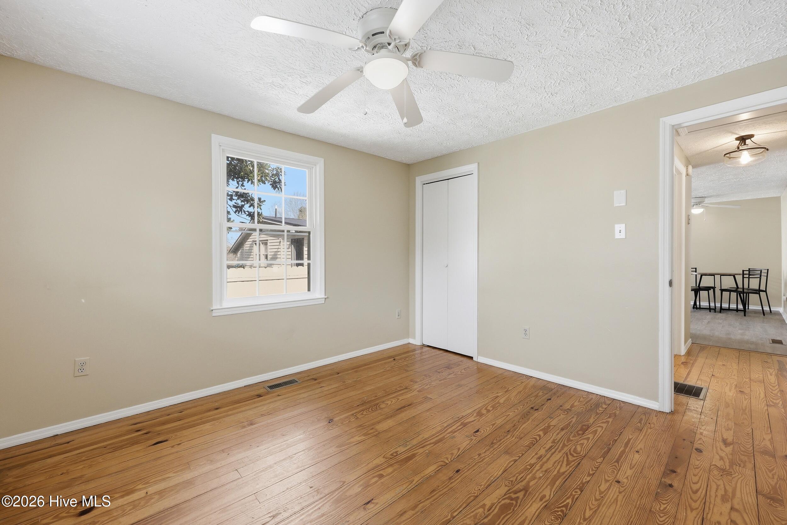 205 West Gale Street Edenton, NC 27932 - Photo 13 of 18 Bedroom 3