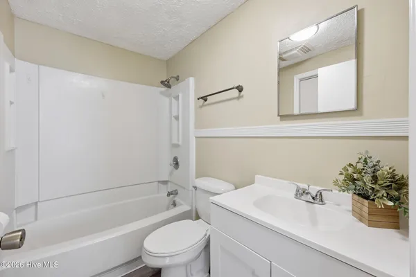 $215,000 | 205 West Gale Street, Edenton, NC 27932