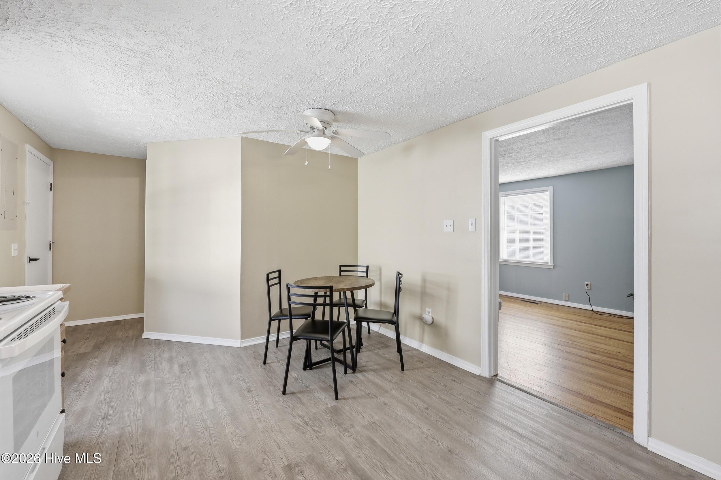 205 West Gale Street Edenton, NC 27932 - Photo 6 of 18 Kitchen