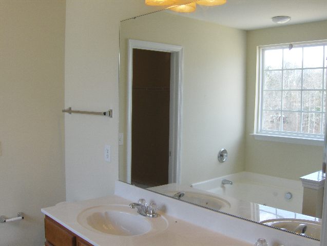 10 Shale Court Greenville, SC 29607 - Photo 15 of 16 Gallery Image 15