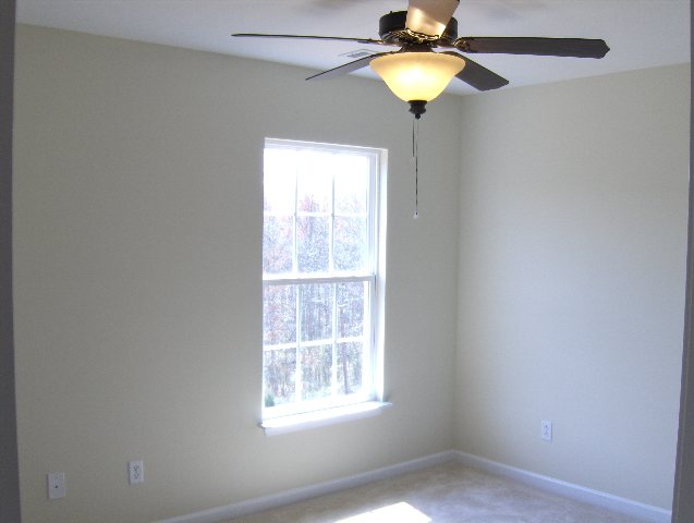 10 Shale Court Greenville, SC 29607 - Photo 9 of 16 Gallery Image 9